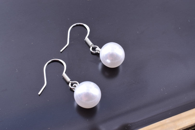 Simple Temperamental Minority Design High-grade Earrings